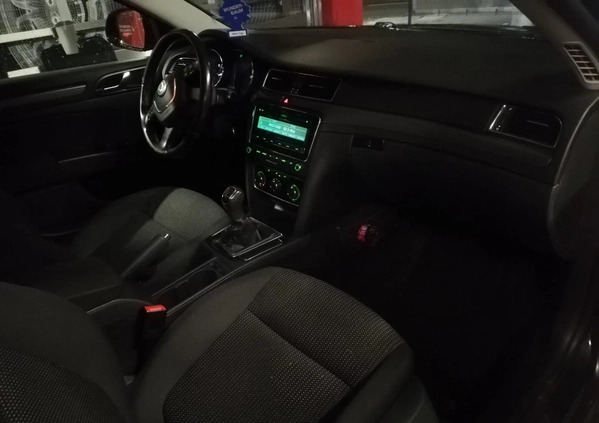 Skoda Superb cena 27500 przebieg: 221000, rok produkcji 2010 z Rybnik małe 277